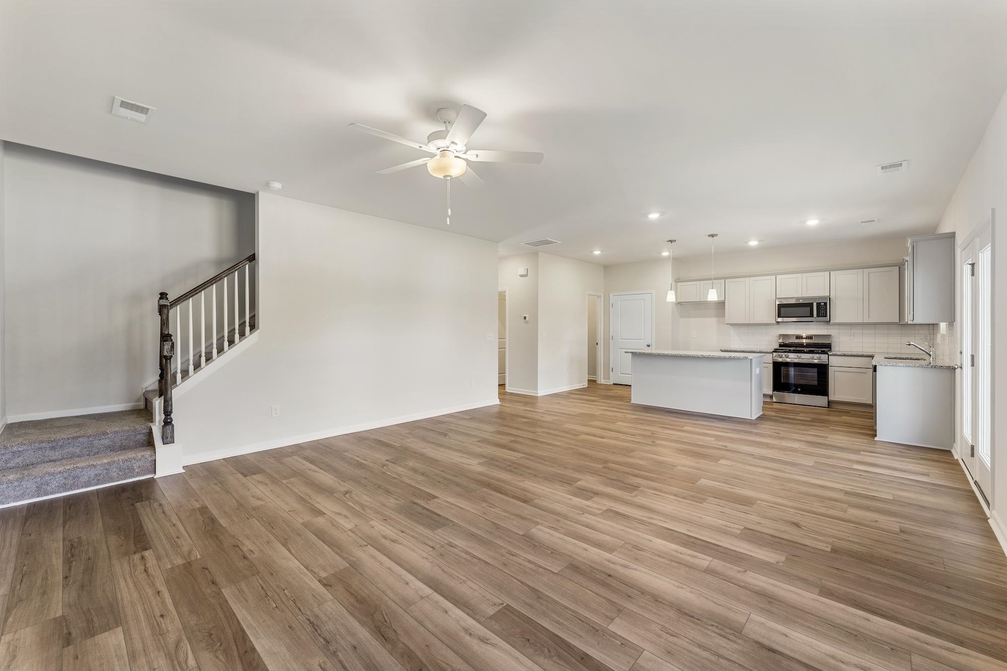 2361 Mill Loop Spartanburg, SC 29301 - Photo 7 of 30