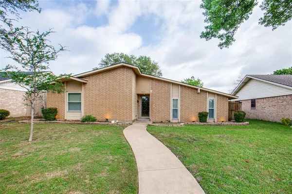 $2,300 | 3401 High Plateau Drive, Garland, TX 75044