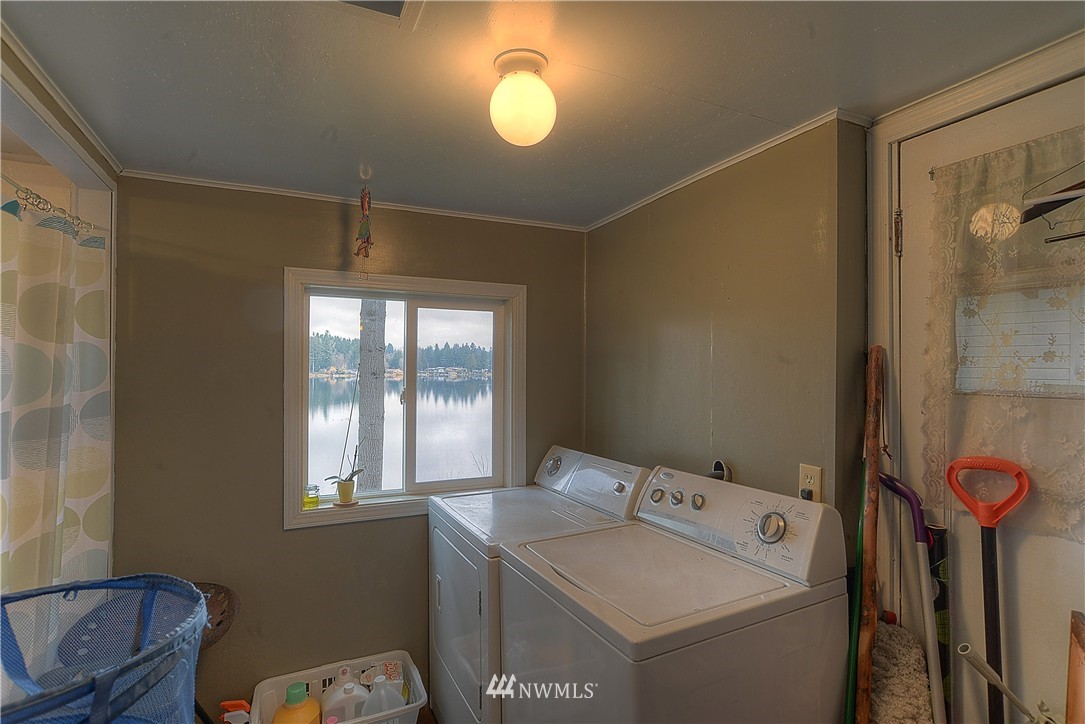 7336 Fair Oaks Road Southeast Olympia, WA 98513 - Photo 8 of 24 Gallery Image 8