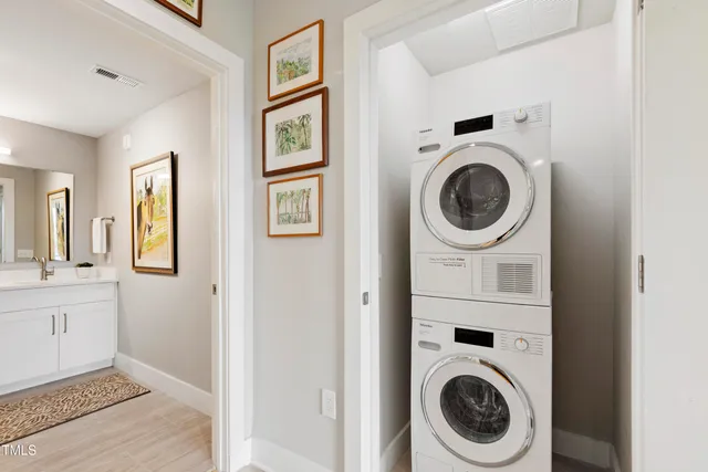 $1,595,000 | 214 Hunt Street, Unit 603, Durham, NC 27701