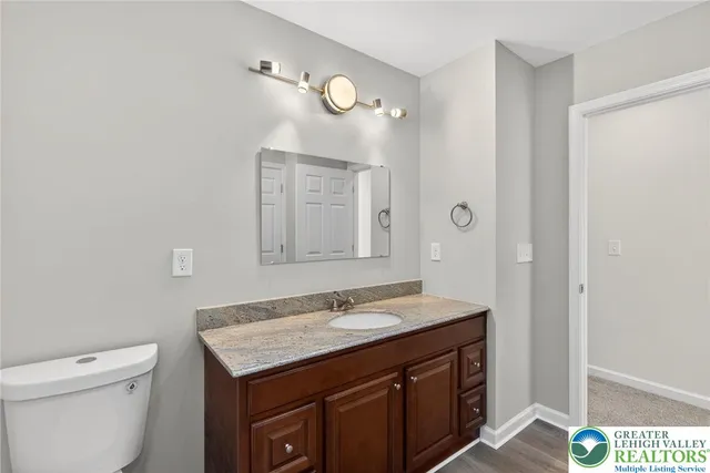 $389,000 | 1073 West Side Drive, Newfoundland, PA 18445