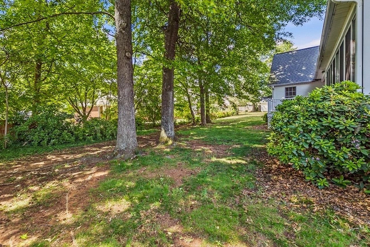 614 Tillman Court Roebuck, SC 29376 - Photo 6 of 45