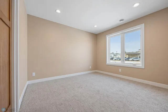 $468,900 | 2336 30th Avenue South, Fargo, ND 58103