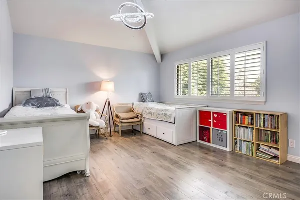 $8,600 | 16 Monterey Court, Manhattan Beach, CA 90266