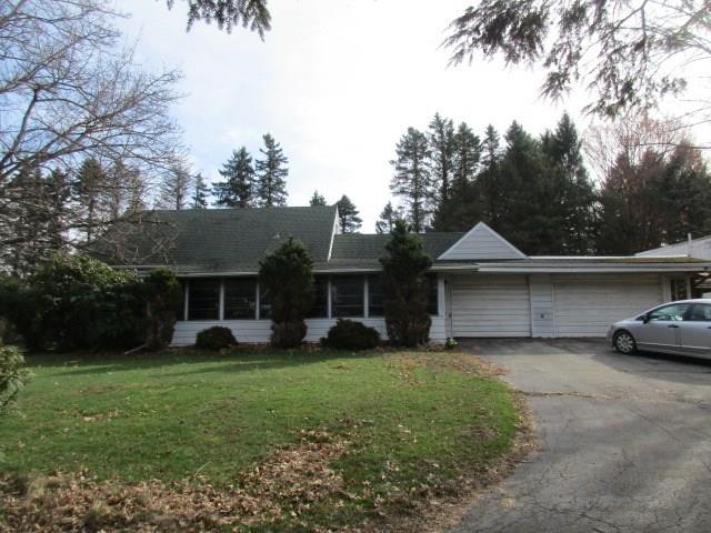 1014 Willowbrook Road New Castle, PA 16101 - Photo 1 of 13 Front