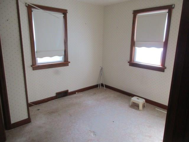 1014 Willowbrook Road New Castle, PA 16101 - Photo 9 of 13 Bedroom