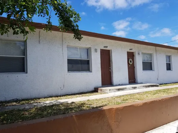 a view of swimming pool with yard