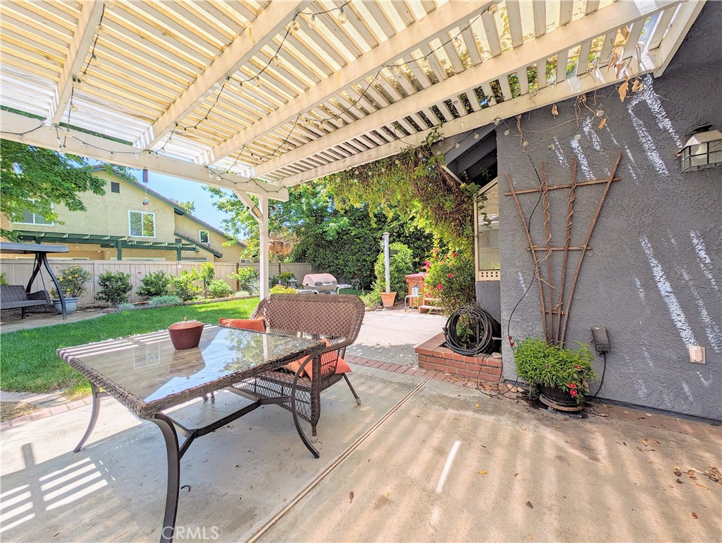 1738 Cambridge Circle Redlands, CA 92374 - Photo 23 of 59 a outdoor space with furniture