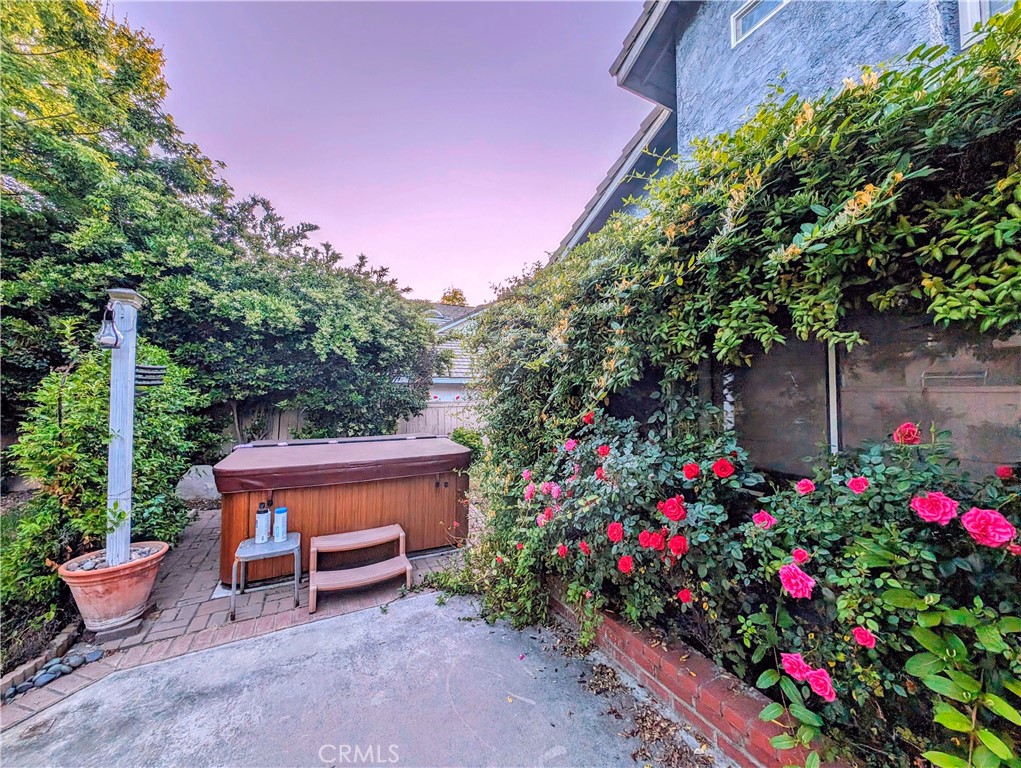 1738 Cambridge Circle Redlands, CA 92374 - Photo 5 of 59 Soak in the Hot Tub while basking in honeysuckle flower's scent