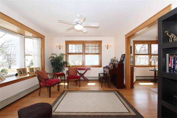 73 Pleasant Street Needham, MA 02492 - Photo 6 of 22 Gallery Image 6