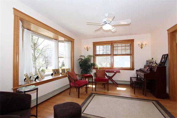 73 Pleasant Street Needham, MA 02492 - Photo 7 of 22 Gallery Image 7