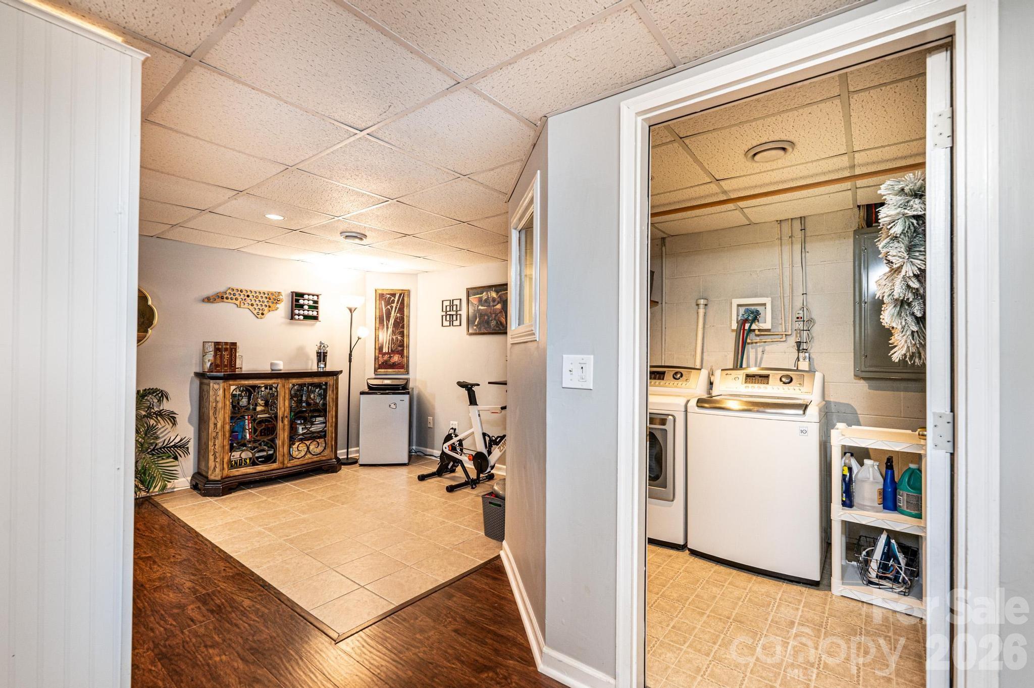 4984 Addison Lane Hickory, NC 28601 - Photo 28 of 32 a view of a living room