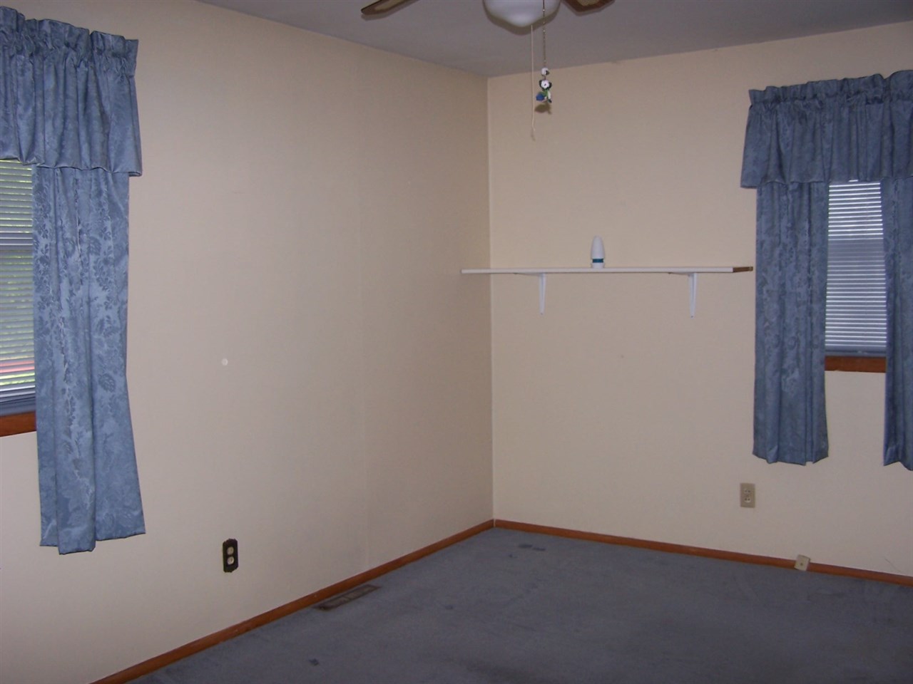 1712 Outer Lake Road Princeton, IN 47670 - Photo 18 of 18 Gallery Image 18