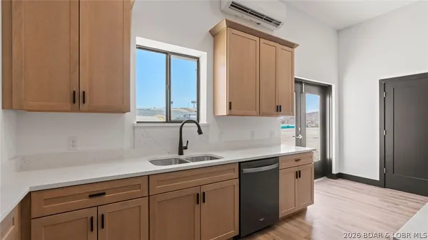 $458,900 | 100 Blue Heron Hill Lane, Unit 220, Lake Ozark, MO 65049