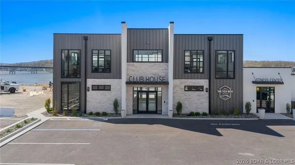 $458,900 | 100 Blue Heron Hill Lane, Unit 220, Lake Ozark, MO 65049