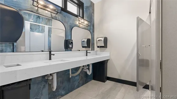 $458,900 | 100 Blue Heron Hill Lane, Unit 220, Lake Ozark, MO 65049