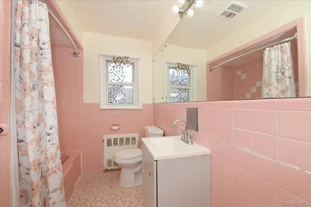 $1,149,000 | 141-12 250th Street | Rosedale