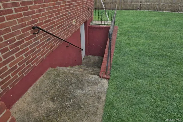 $1,149,000 | 141-12 250th Street | Rosedale