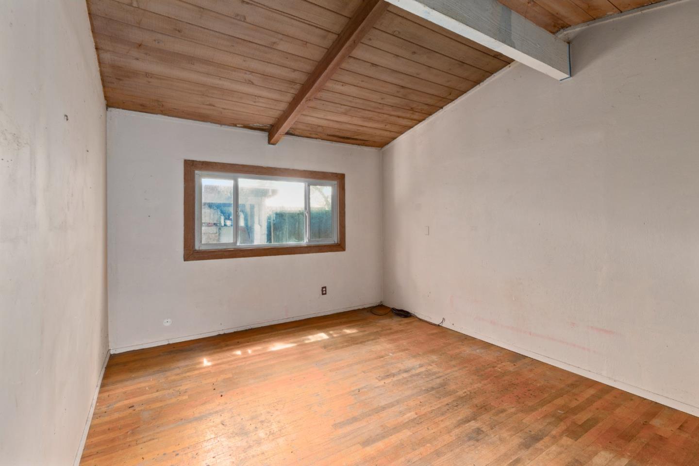 7950 Hihn Road Ben Lomond, CA 95005 - Photo 12 of 17 Gallery Image 12