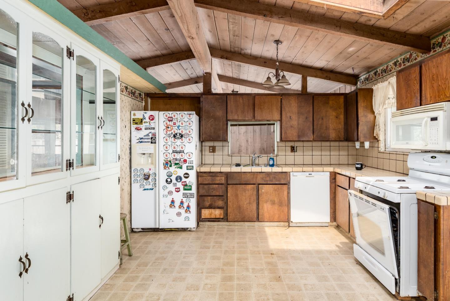 7950 Hihn Road Ben Lomond, CA 95005 - Photo 10 of 17 Gallery Image 10