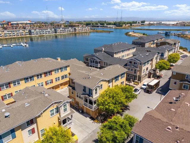 $1,250,000 | 641 Turnbuckle Drive, Unit 1701, Redwood City, CA 94063