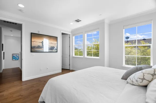 $1,250,000 | 641 Turnbuckle Drive, Unit 1701, Redwood City, CA 94063