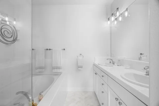 $1,250,000 | 641 Turnbuckle Drive, Unit 1701, Redwood City, CA 94063