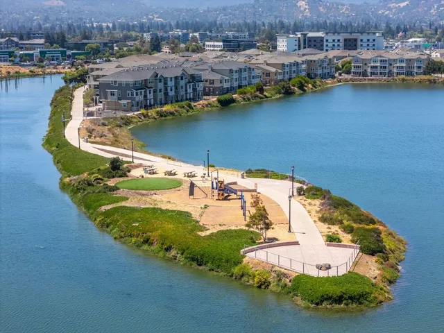 $1,250,000 | 641 Turnbuckle Drive, Unit 1701, Redwood City, CA 94063