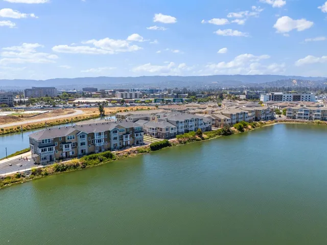 $1,250,000 | 641 Turnbuckle Drive, Unit 1701, Redwood City, CA 94063
