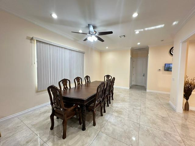 6830 North 14th Street Phoenix, AZ 85014 - Photo 14 of 28 a view of a dining room with furniture