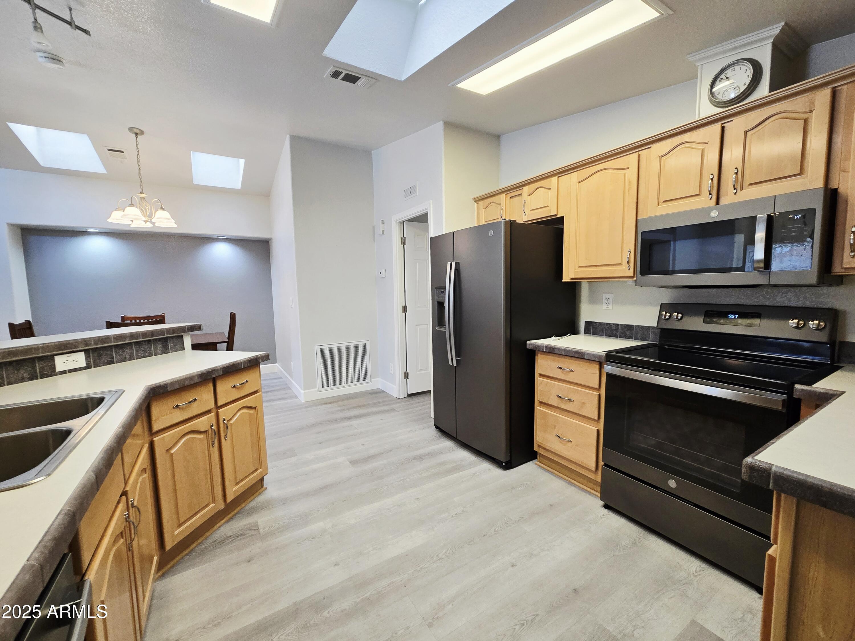 3301 South Goldfield Road, Unit 4051 Apache Junction, AZ 85119 - Photo 49 of 97 20251031_105739