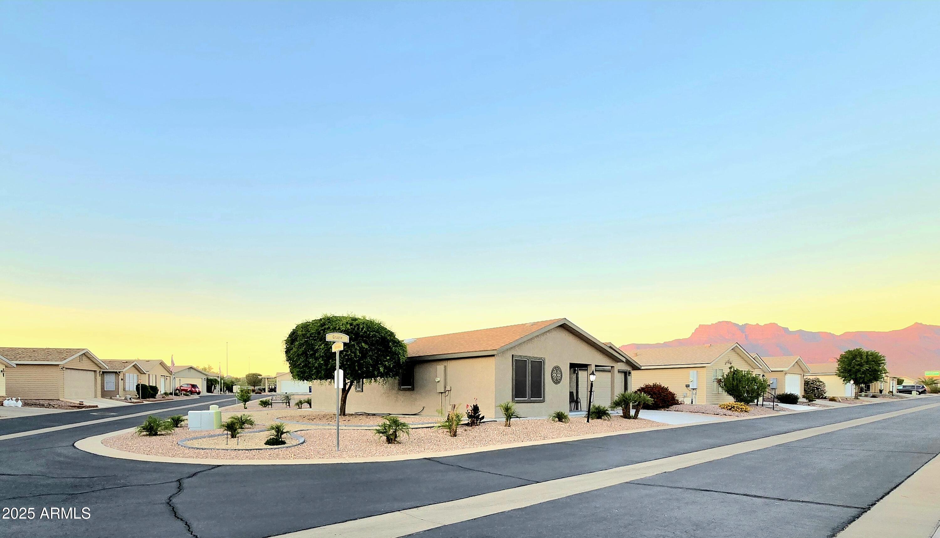 3301 South Goldfield Road, Unit 4051 Apache Junction, AZ 85119 - Photo 10 of 97 20251030_173136