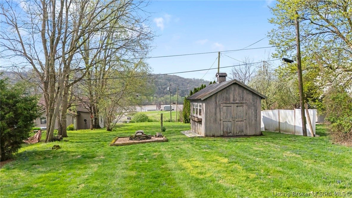 1225 West Main Street Madison, IN 47250 - Photo 5 of 30