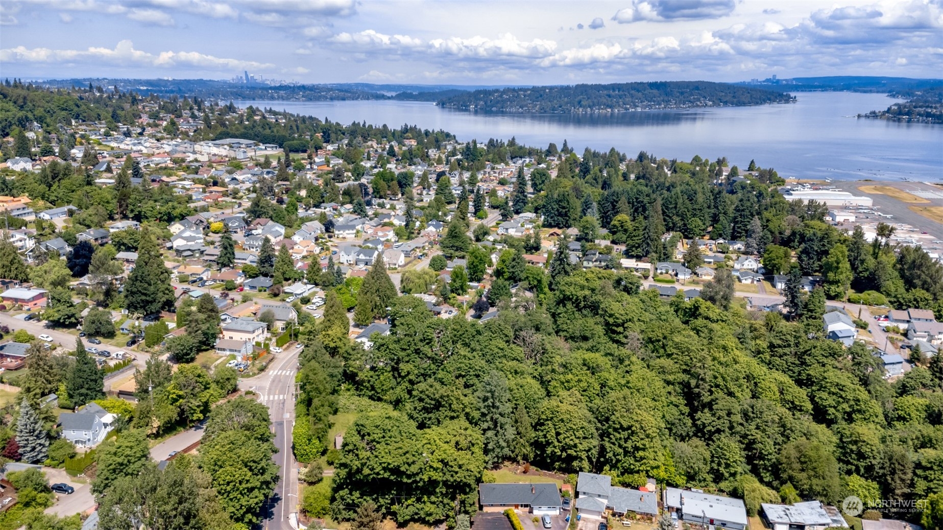 602 Taylor Place Northwest Renton, WA 98057 - Photo 11 of 11 Gallery Image 11