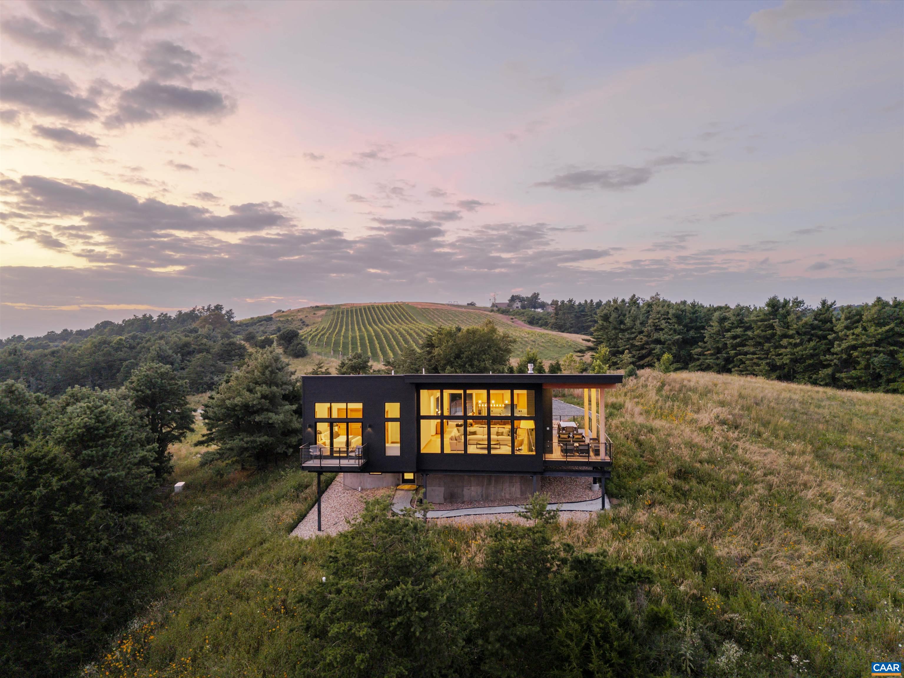 410 Twelve Rdgs Way Vesuvius, VA 24483 - Photo 29 of 30