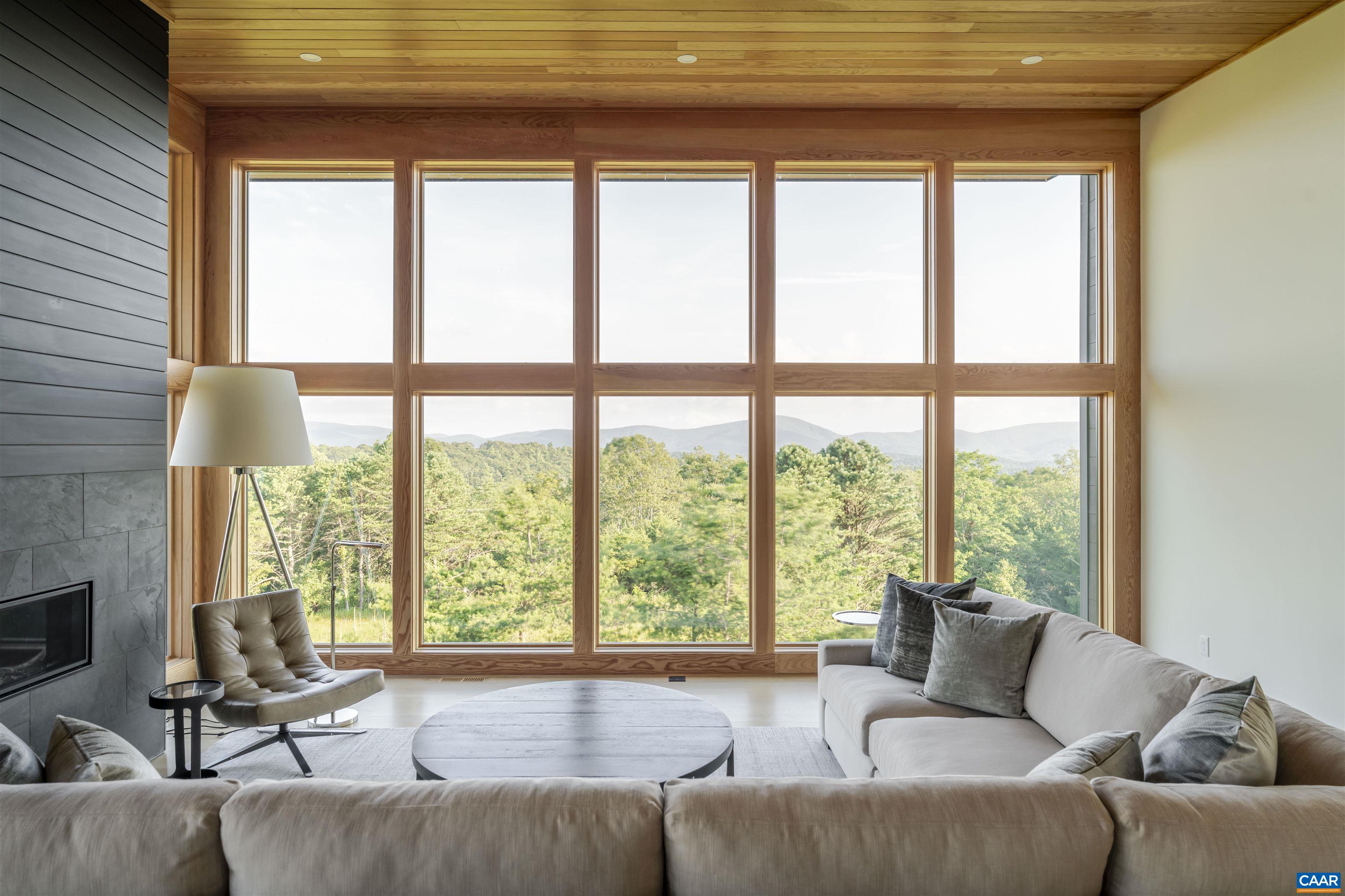 410 Twelve Rdgs Way Vesuvius, VA 24483 - Photo 3 of 30