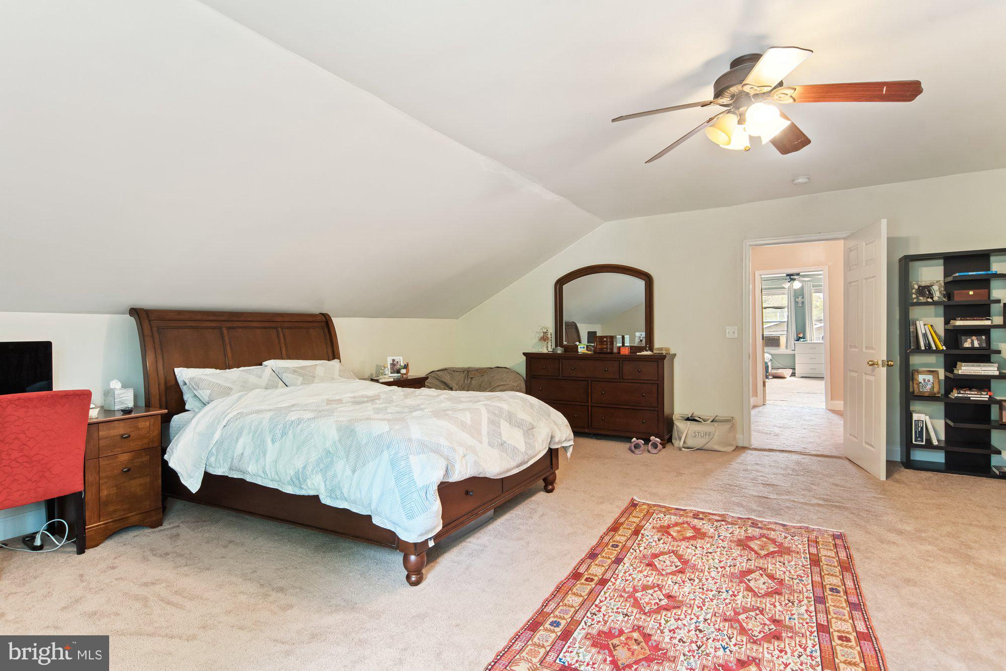 216 Dale Road Pasadena, MD 21122 - Photo 22 of 28 Master bedroom