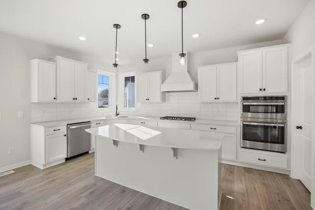 $595,000 | 897 Big Wds Drive, Delano, MN 55328