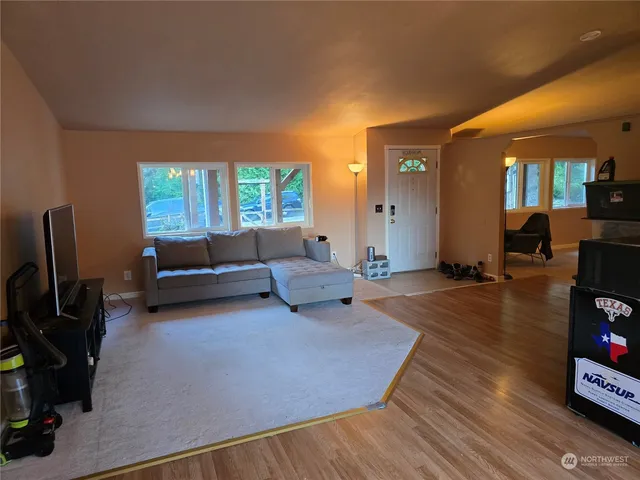 $414,900 | 365 Seattle Drive, Port Ludlow, WA 98365