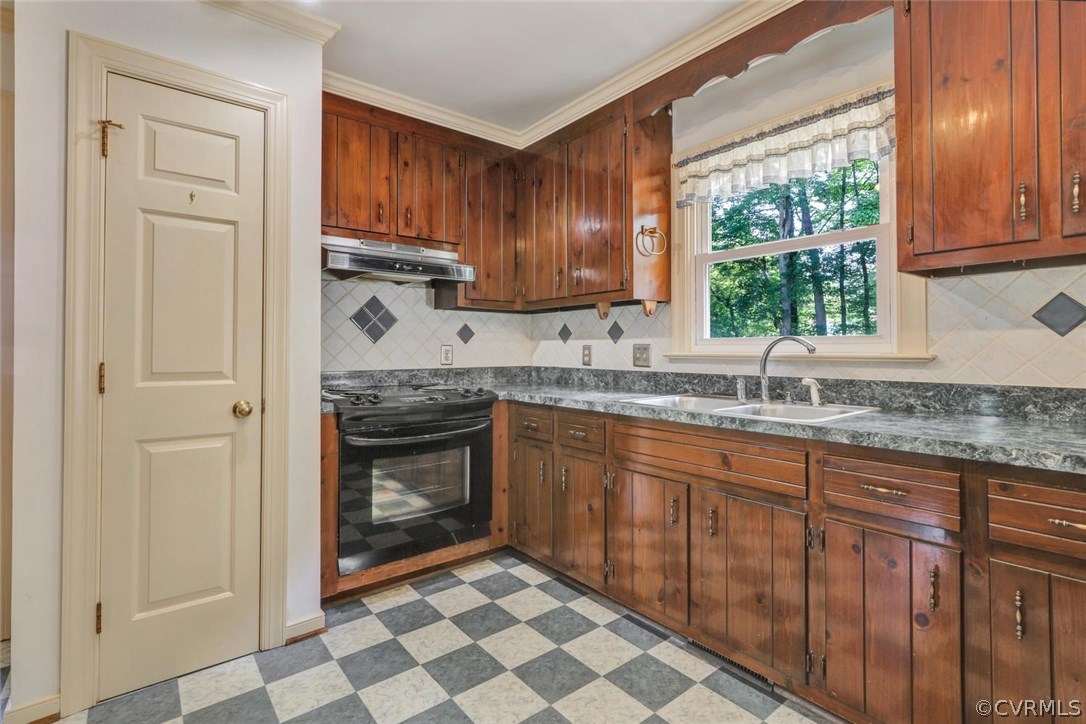 1117 Red Hawk Road Henrico, VA 23229 - Photo 6 of 23 Gallery Image 6