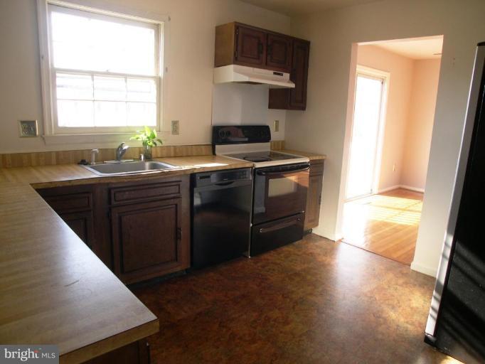 6812 Ben Franklin Road Springfield, VA 22150 - Photo 6 of 14 Kitchen #2