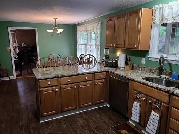 323 Burlingame Road Palmer, MA 01069 - Photo 7 of 30 Gallery Image 7