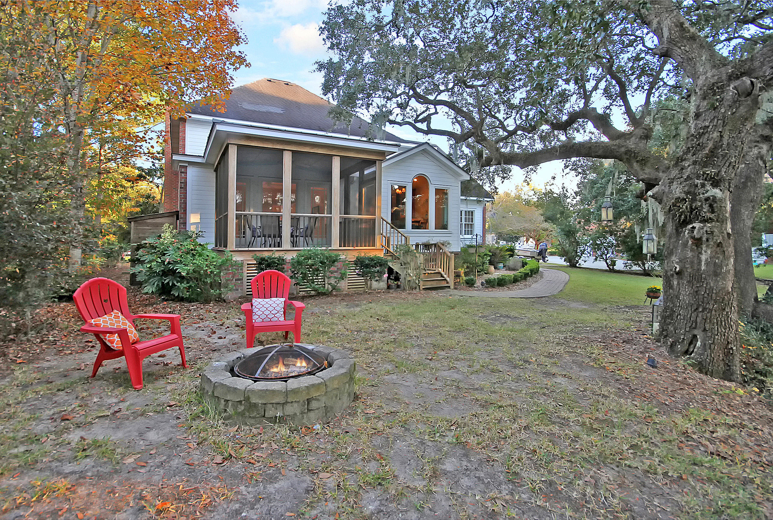 931 Compass Point Charleston, SC 29412 - Photo 44 of 49 Back Yard