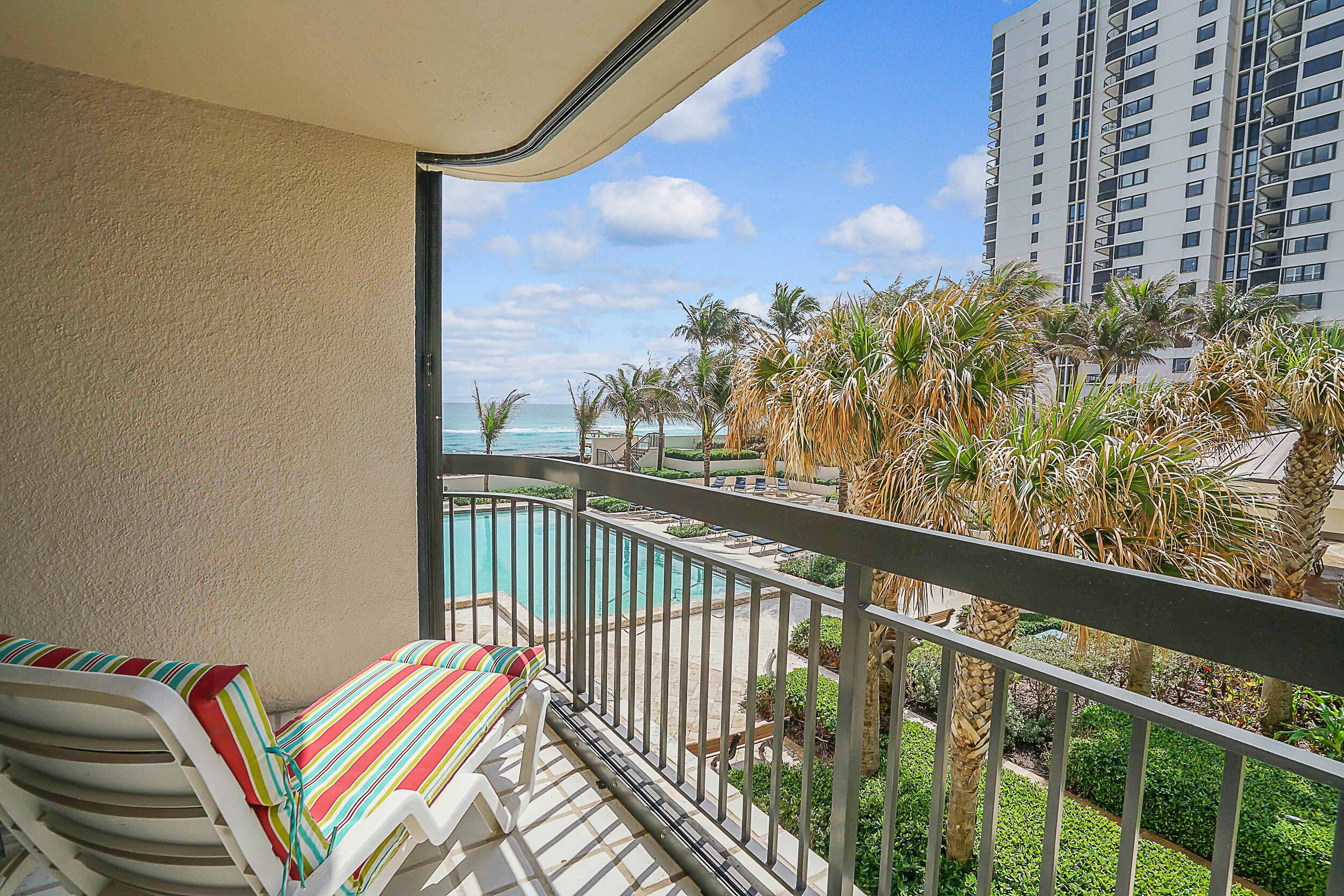 5380 North Ocean Drive, Unit 2I Singer Island, FL 33404 - Photo 15 of 32 Balcony