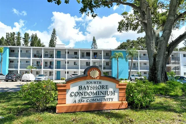 $125,000 | 2303 Canal Drive, Unit F7, Bradenton, FL 34207