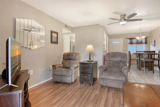 $125,000 | 2303 Canal Drive, Unit F7, Bradenton, FL 34207