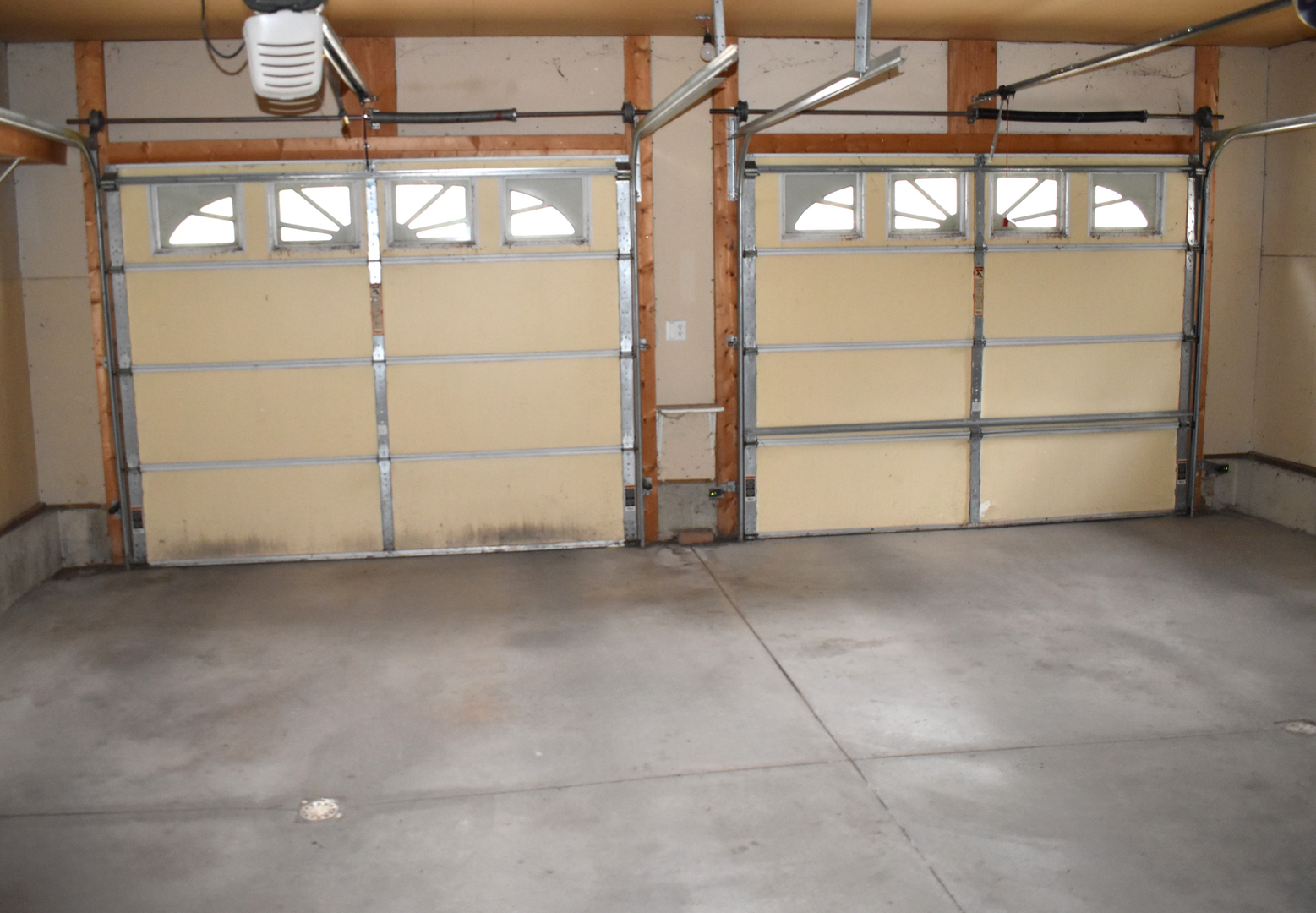 532 1st Street Marseilles, IL 61341 - Photo 24 of 24 a view of a garage