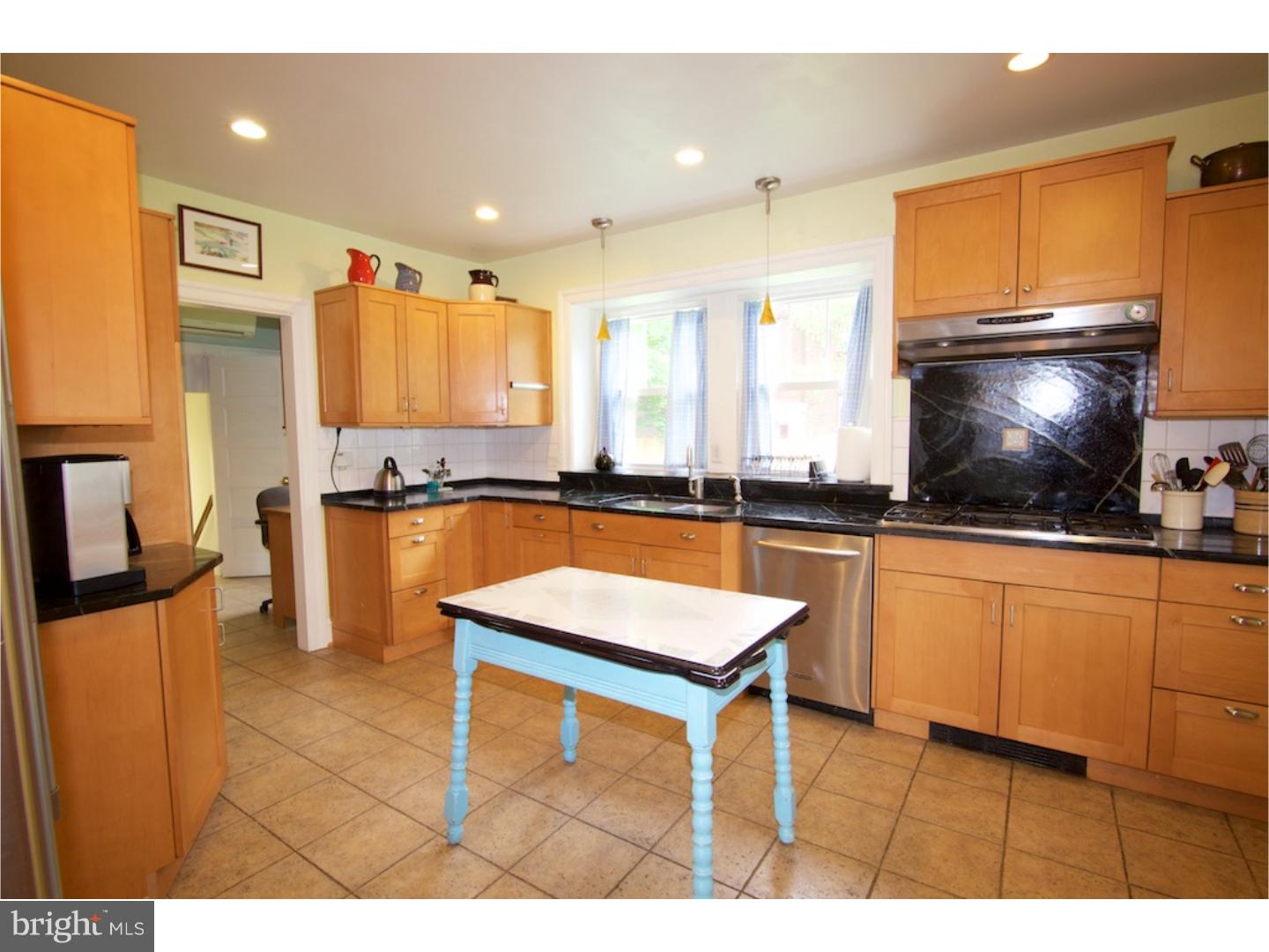 9 Llanberris Road Bala Cynwyd, PA 19004 - Photo 8 of 25 Gallery Image 8