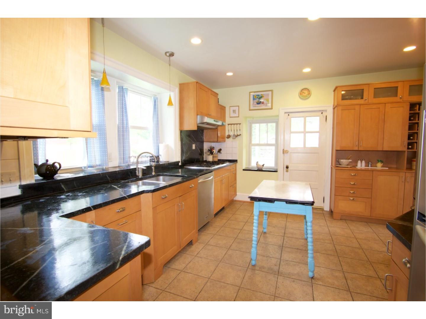 9 Llanberris Road Bala Cynwyd, PA 19004 - Photo 9 of 25 Gallery Image 9