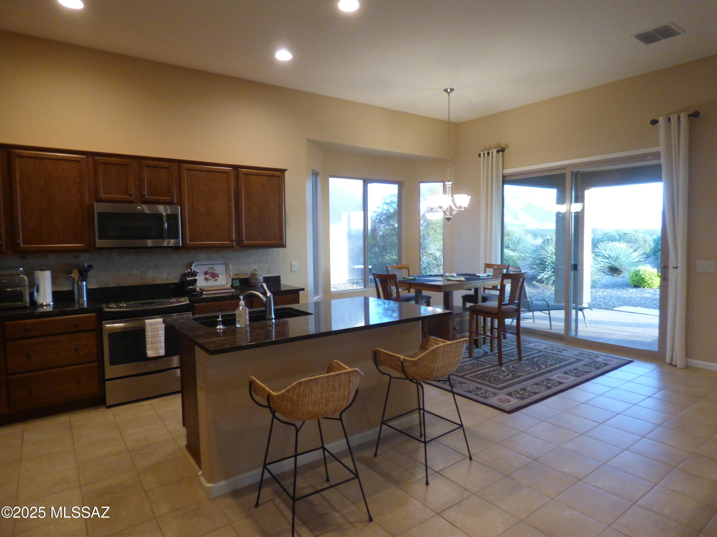61217 East Arbor Basin Road Oracle, AZ 85623 - Photo 7 of 40